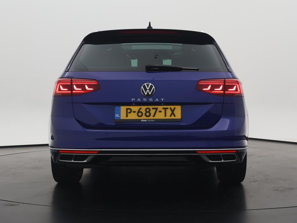 Volkswagen Passat Variant 1.5 TSI R-Line Business +
