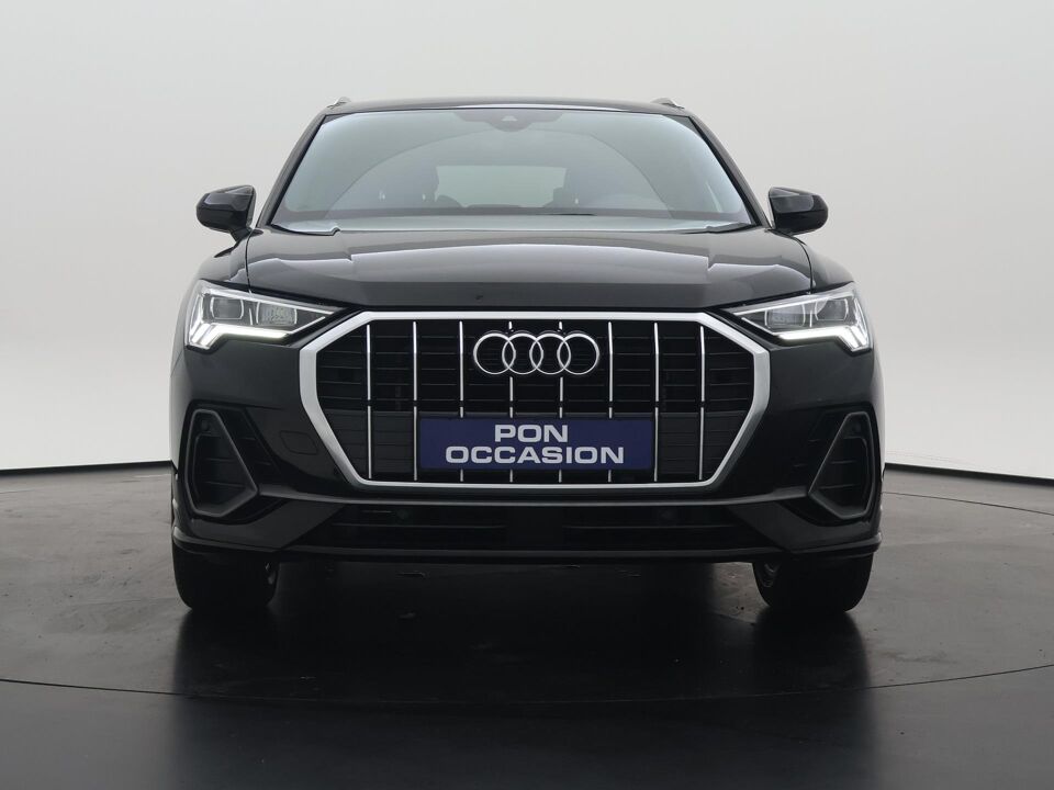 Audi Q3 35 TFSI S Line