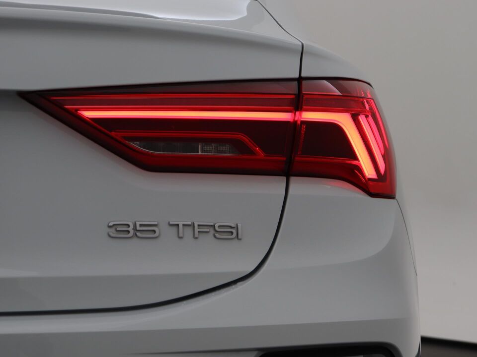 Audi Q3 Sportback 35 TFSI Pro Line business