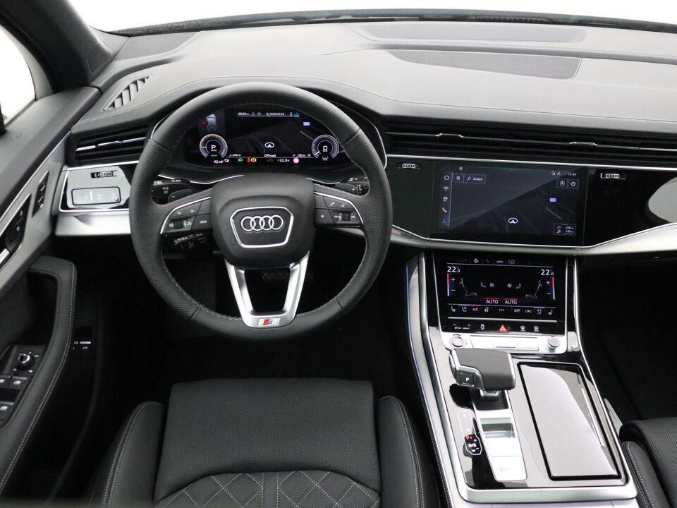 Audi Q7 Pro Line S 55 TFSI e 290 kW / 394 pk