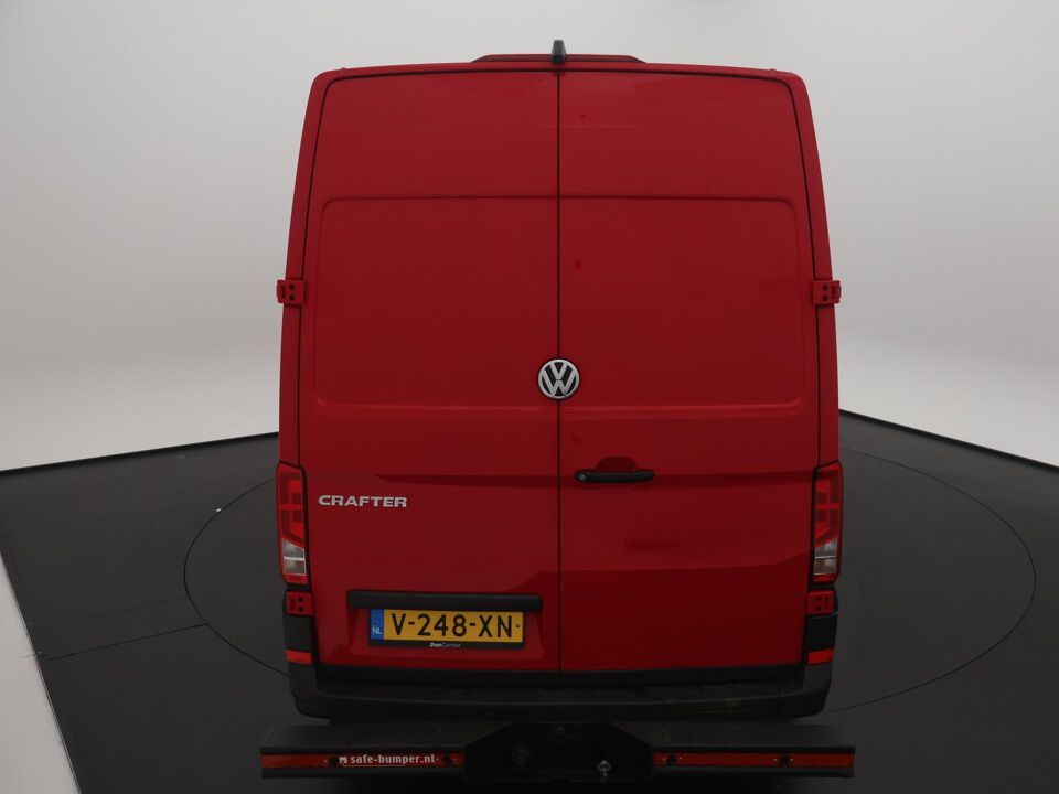 VW-Bedrijfswagens Crafter 35 2.0 TDI 140 PK L3H3 Highline