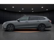 Volkswagen Passat Variant R-Line-Edition 1.5 110 kW / 150 pk eTSI Variant 7