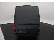 VW-Bedrijfswagens Crafter Highline L3H3 2.0 TDI 103 kW / 140 pk
