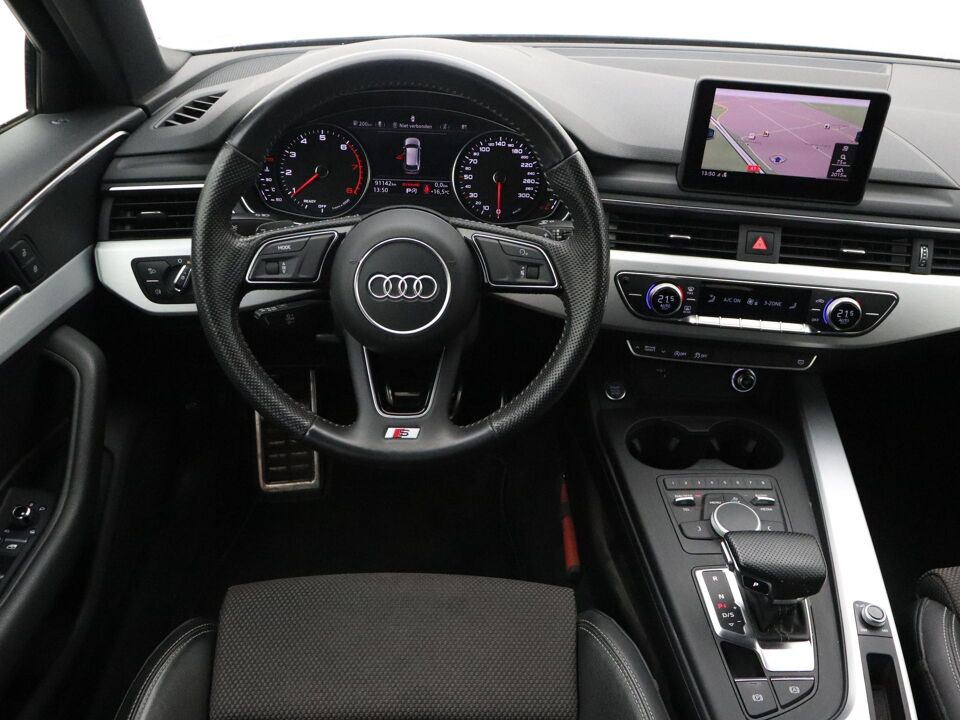 Audi A4 Avant 35 TFSI S edition