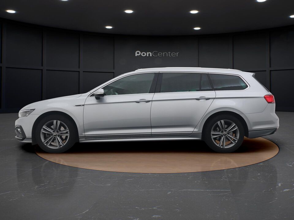 Volkswagen Passat Variant 1.5 TSI R-Line Business +