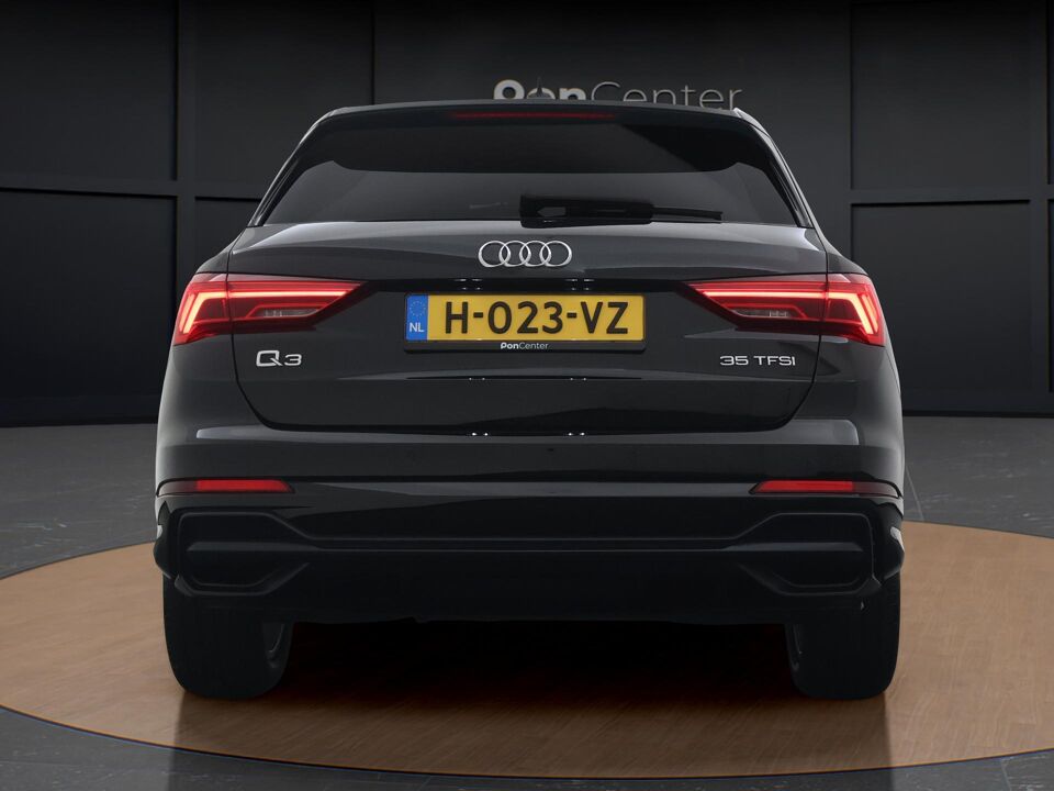 Audi Q3 35 TFSI S Line