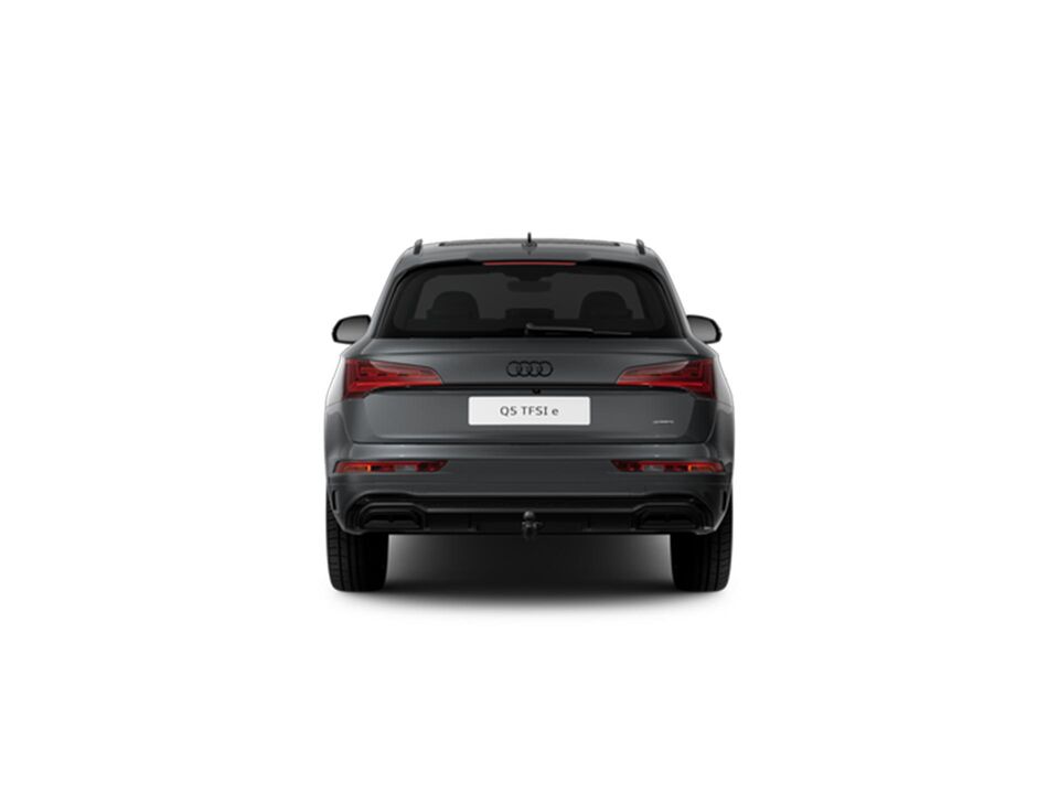 Audi Q5 S edition Competition 50 TFSI e 220 kW / 299 pk