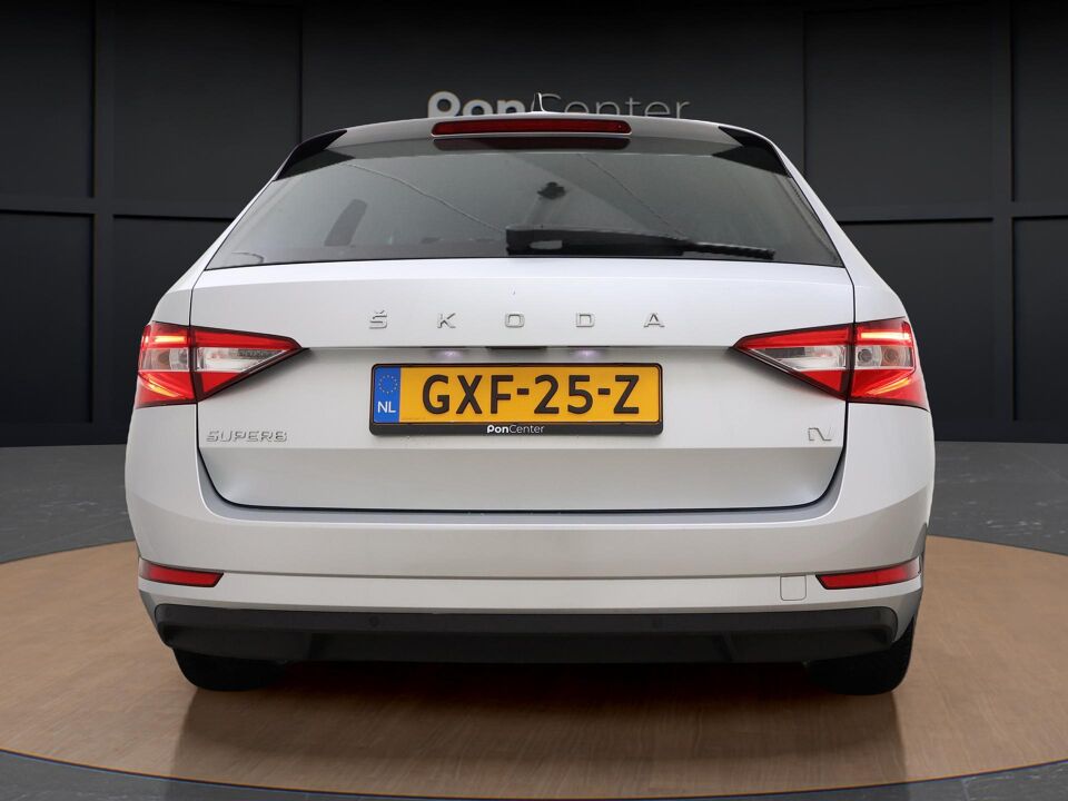 Škoda Superb Combi 1.4 TSI iV 218 PK Ambition