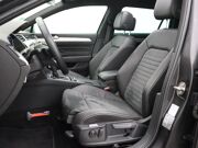 Volkswagen Passat Variant 1.5 TSI Elegance Business R