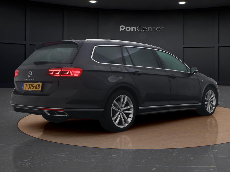 Volkswagen Passat Variant 1.5 TSI Elegance Business R