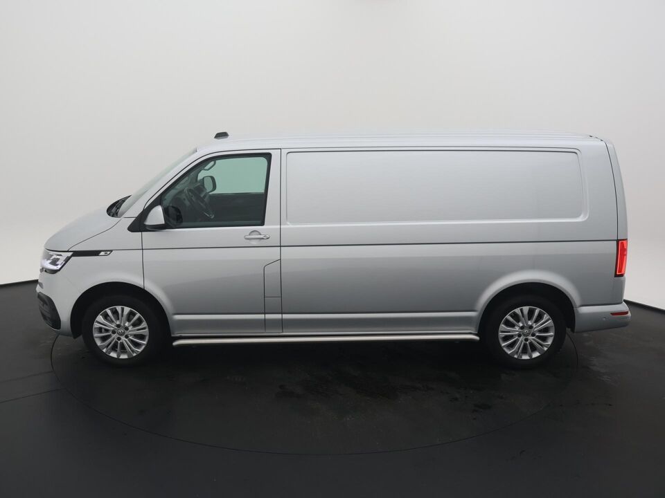 VW-Bedrijfswagens Transporter 2.0 TDI 150 PK DSG L2H1 30 Highline