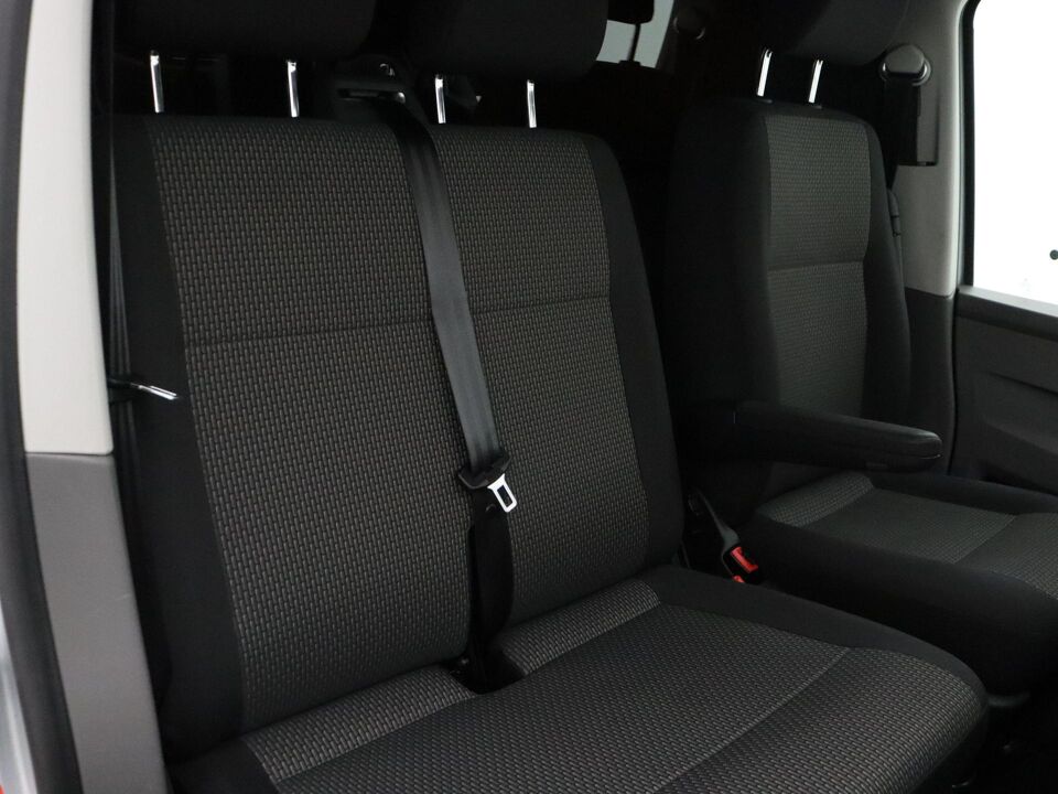 VW-Bedrijfswagens Transporter 2.0 TDI 90 PK L2H1 Comfortline