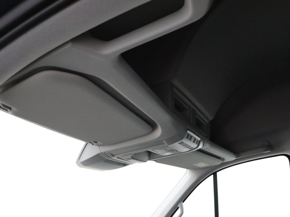 VW-Bedrijfswagens Crafter 30 2.0 140 PK TDI L3H3 Highline