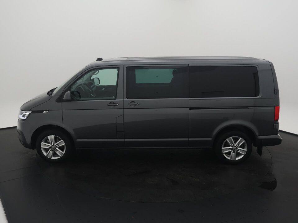 VW-Bedrijfswagens Transporter 2.0 TDI 150 PK DSG L2H1 32 DC Highline