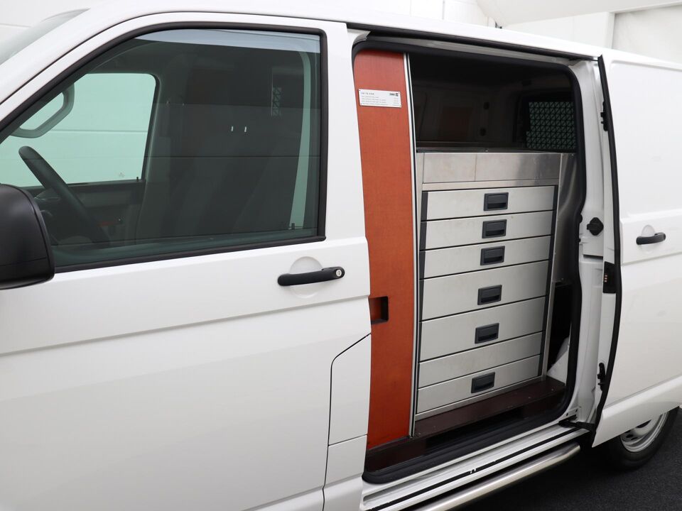 VW-Bedrijfswagens Transporter 2.0 TDI 102 PK L1H1 Comfortline