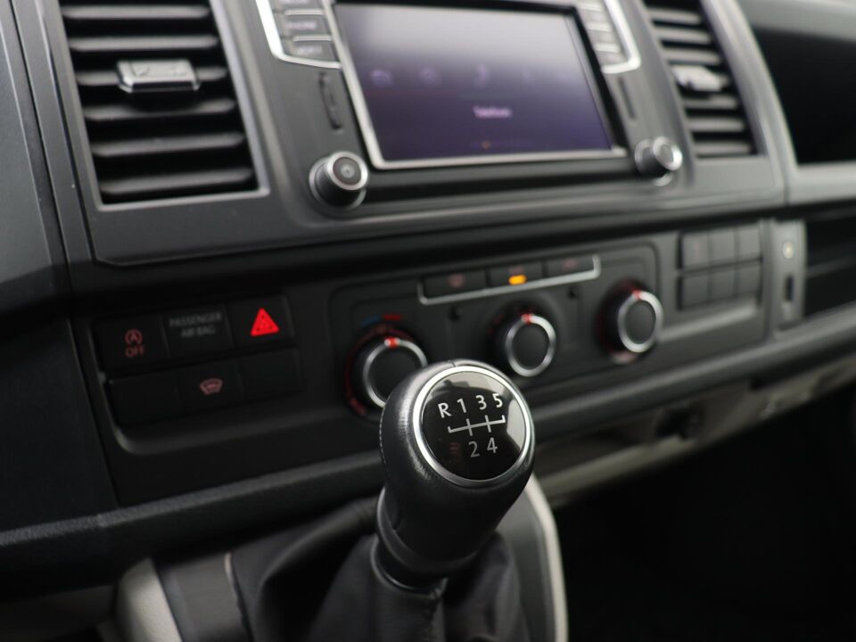 VW-Bedrijfswagens Transporter 2.0 TDI 102 PK L1H1 Comfortline
