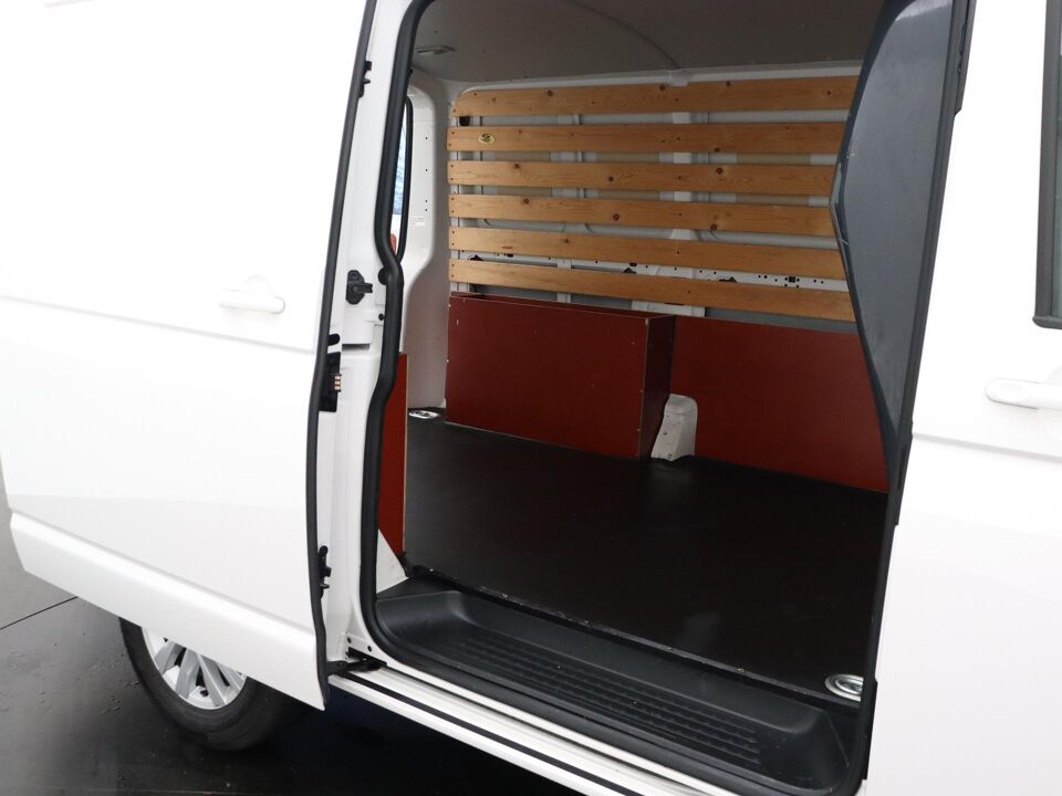 VW-Bedrijfswagens Transporter 2.0 TDI L1H1 Highline