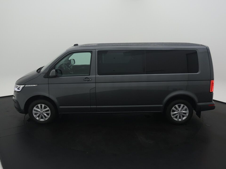 VW-Bedrijfswagens Transporter 2.0 TDI 150 PK DSG L2H1 32 DC Caravelle