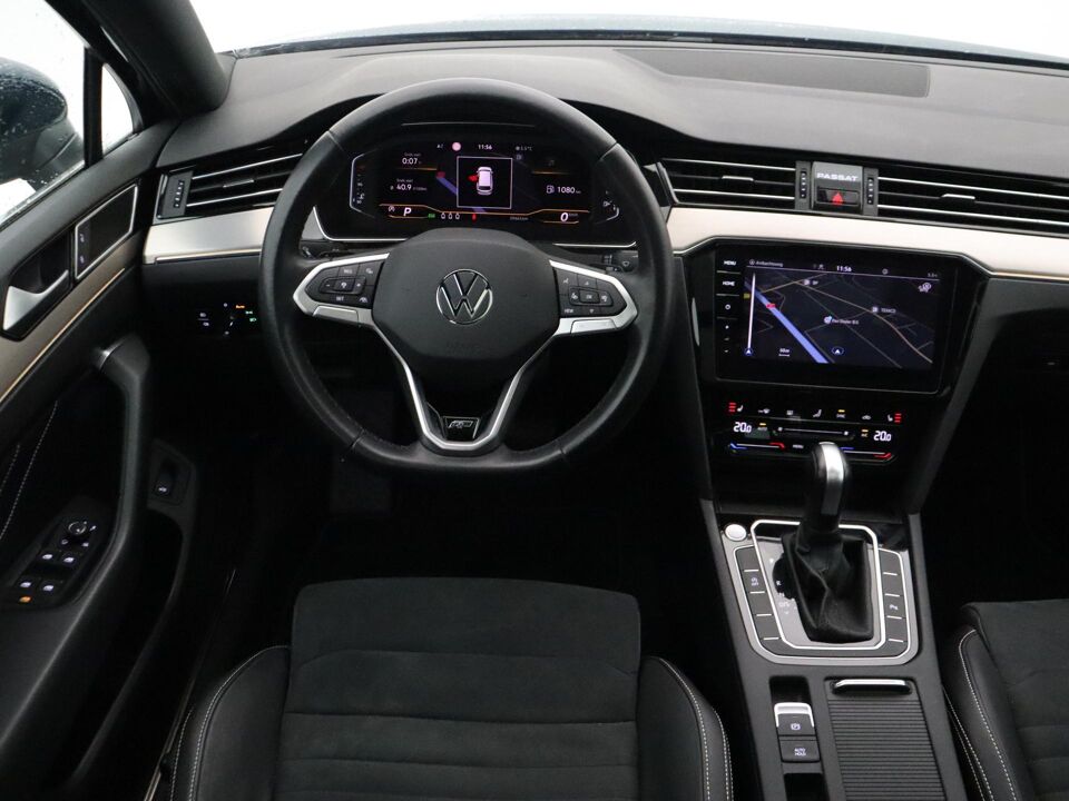 Volkswagen Passat Variant 1.5 TSI R-Line Business +