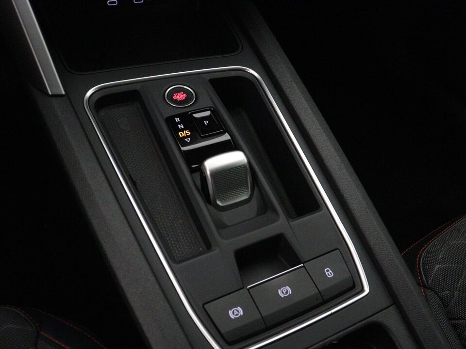 SEAT Leon Sportstourer 1.4 TSI eHybrid PHEV FR Business Intense