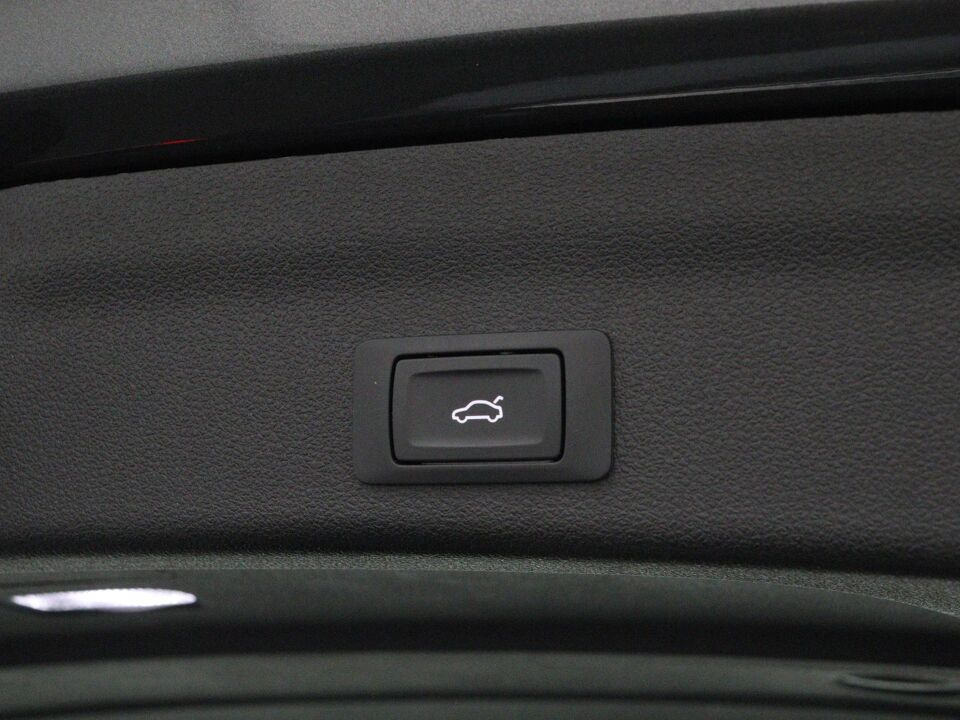 Audi A6 Avant 40 TFSI S edition