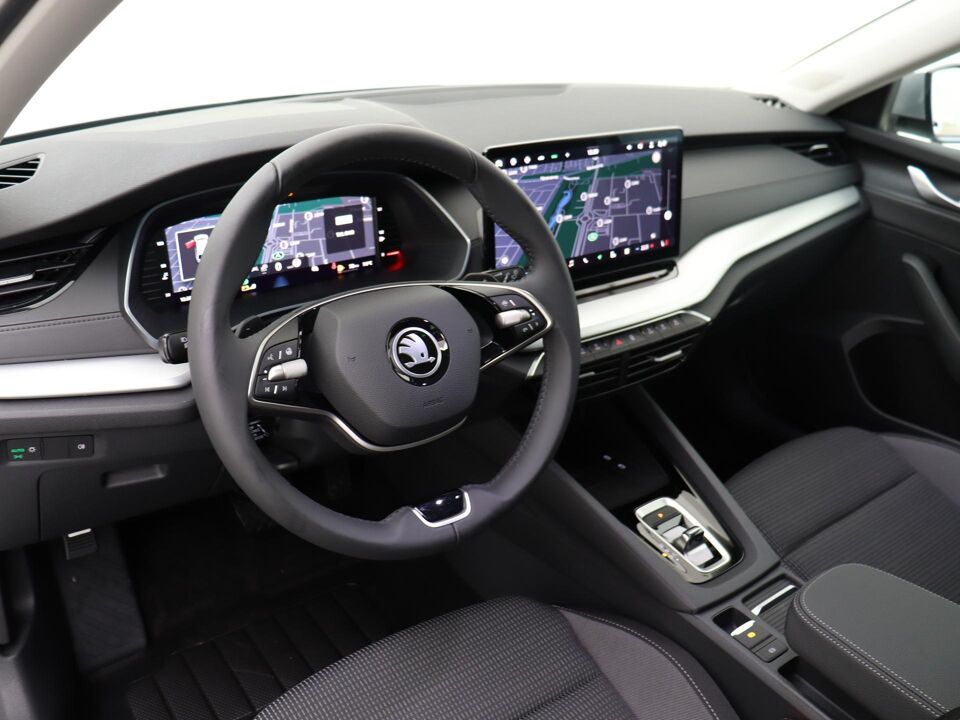 Škoda Octavia Combi Business Edition Plus 1.5 TSI m-HEV 85 kW / 115 PK