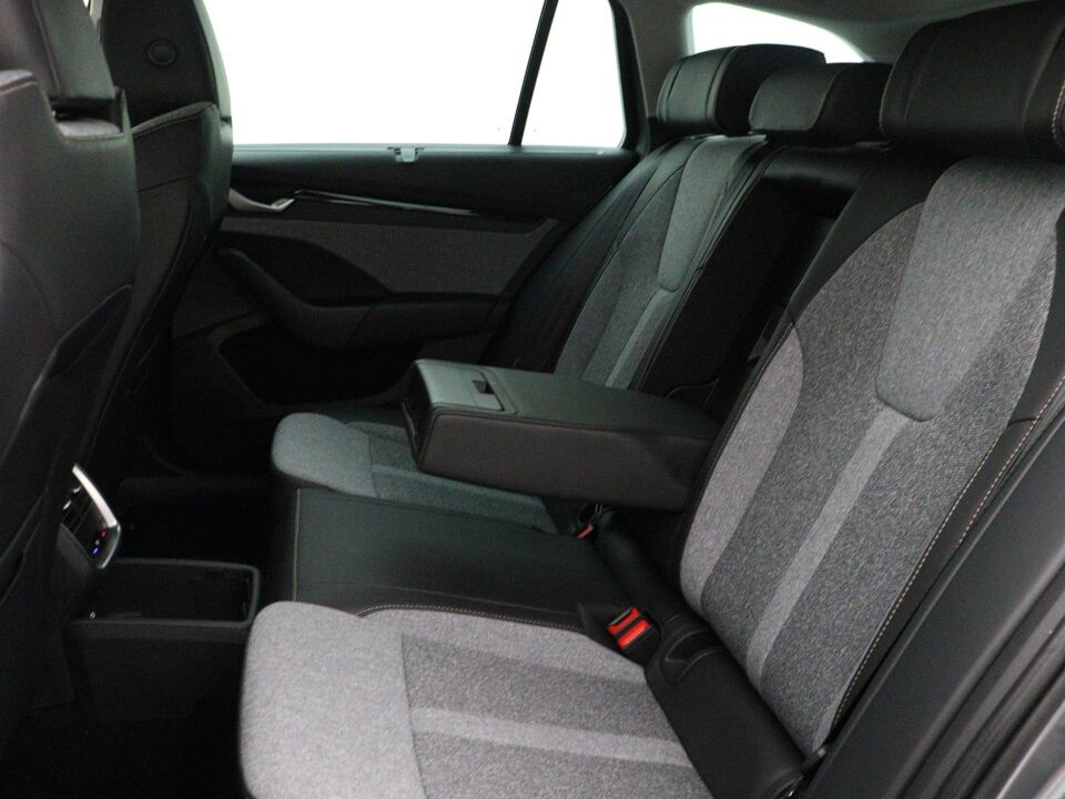 Škoda Octavia Combi 1.5 TSI MHEV Business