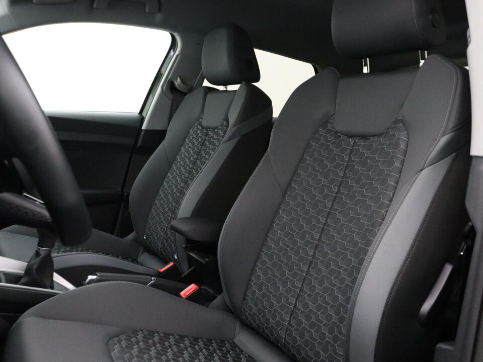 Audi A1 Sportback 25 TFSI Advanced edition