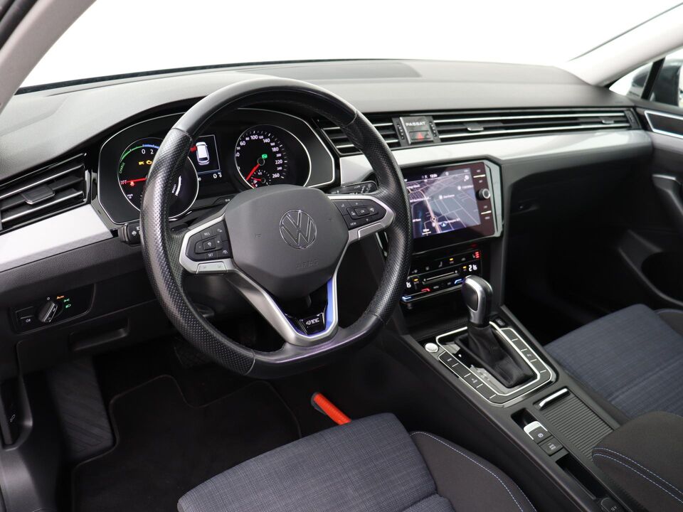 Volkswagen Passat Variant 1.4 TSI 218 PK PHEV GTE Business