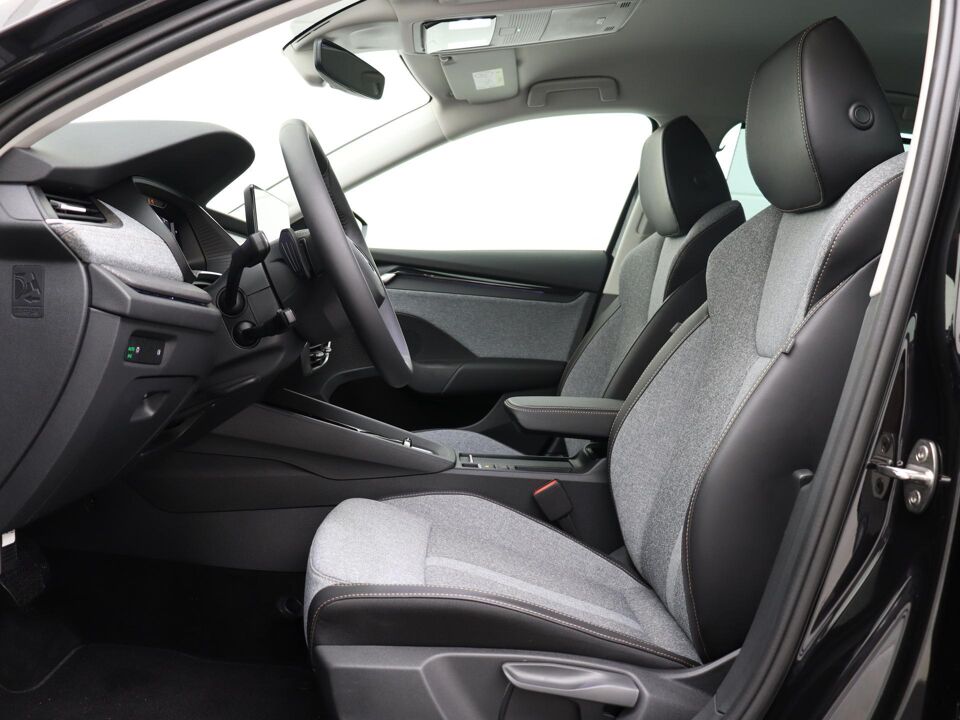 Škoda Octavia Combi First Edition 1.5 TSI m-HEV 85 kW / 115 pk