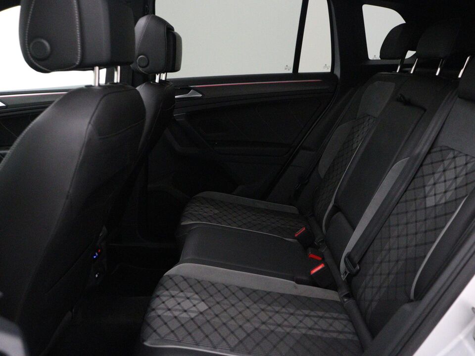Volkswagen Tiguan 1.5 TSI R-Line Business+