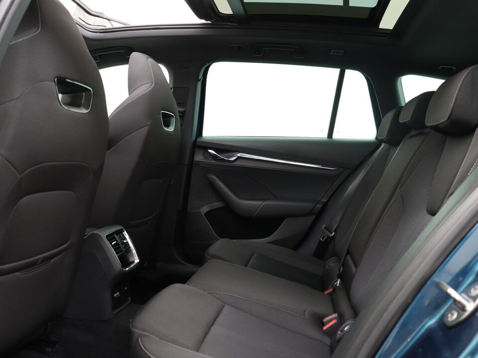 Škoda Octavia Combi 1.4 TSI 204 PK DSG iV PHEV Business Edition Plus