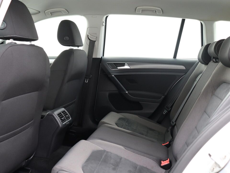 Volkswagen GOLF Variant 1.5 TSI Comfortline Business