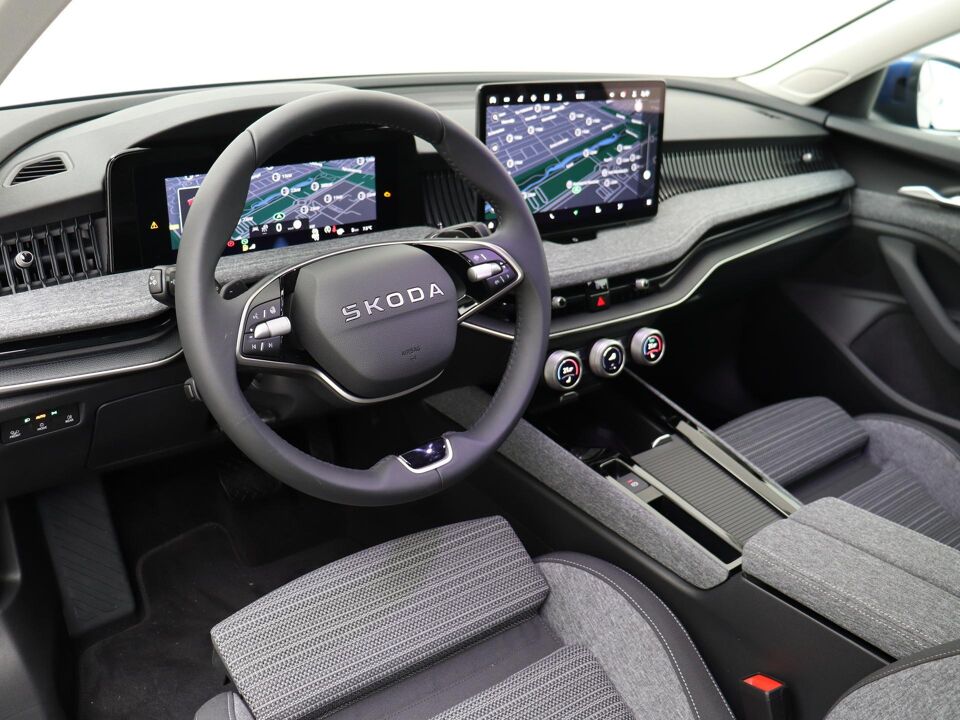 Škoda Superb Combi Business Edition 1.5 TSI PHEV 150 kW / 204 PK