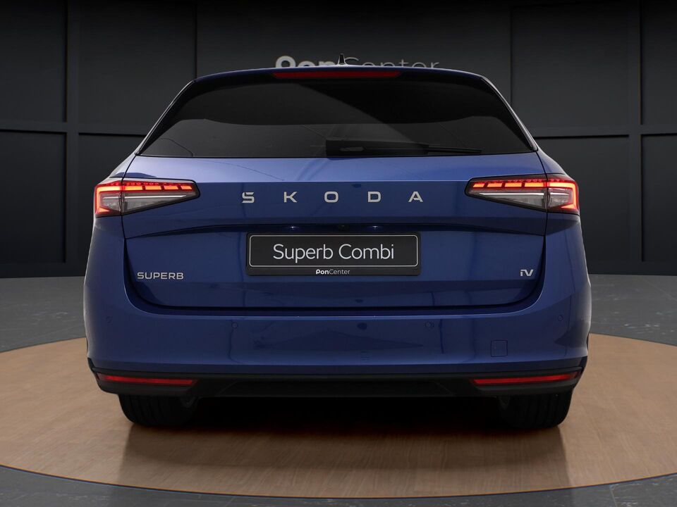 Škoda Superb Combi Business Edition 1.5 TSI PHEV 150 kW / 204 PK