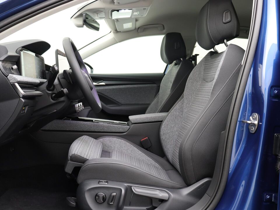 Škoda Superb Combi Business Edition 1.5 TSI PHEV 150 kW / 204 PK