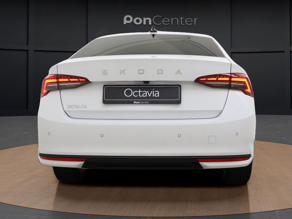 Škoda Octavia Business Edition 1.5 TSI m-HEV 85 kW / 115 PK