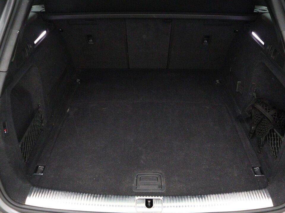 Audi A4 Avant 35 TFSI S edition
