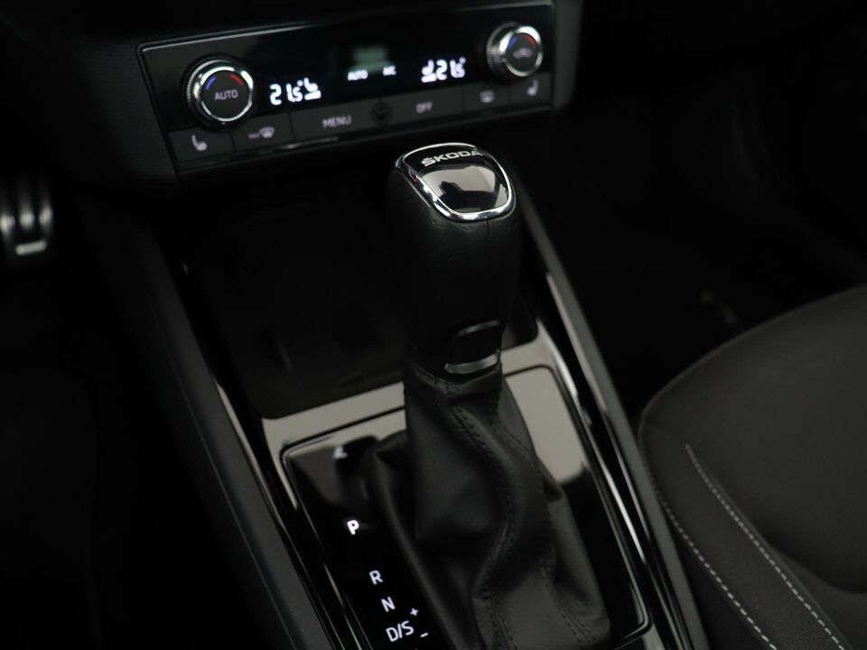 Škoda Scala 1.0 TSI 110 PK DSG Sport Business