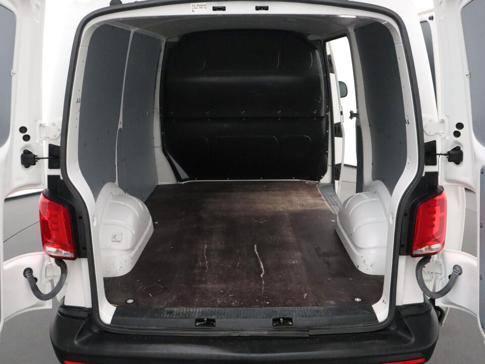 VW-Bedrijfswagens Transporter 2.0 TDI 90 PK L1H1 26 Trendline
