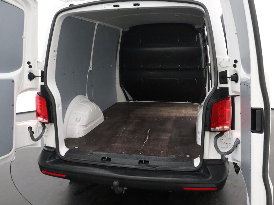 VW-Bedrijfswagens Transporter 2.0 TDI 90 PK L1H1 26 Trendline