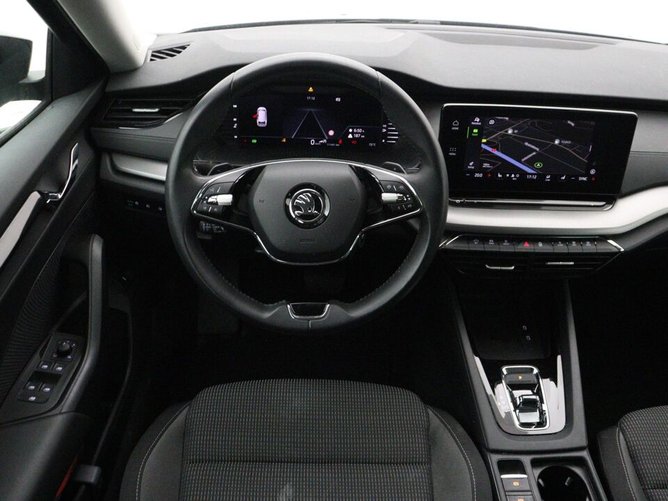 Škoda Octavia Combi 1.0 e-TSI Business Edition