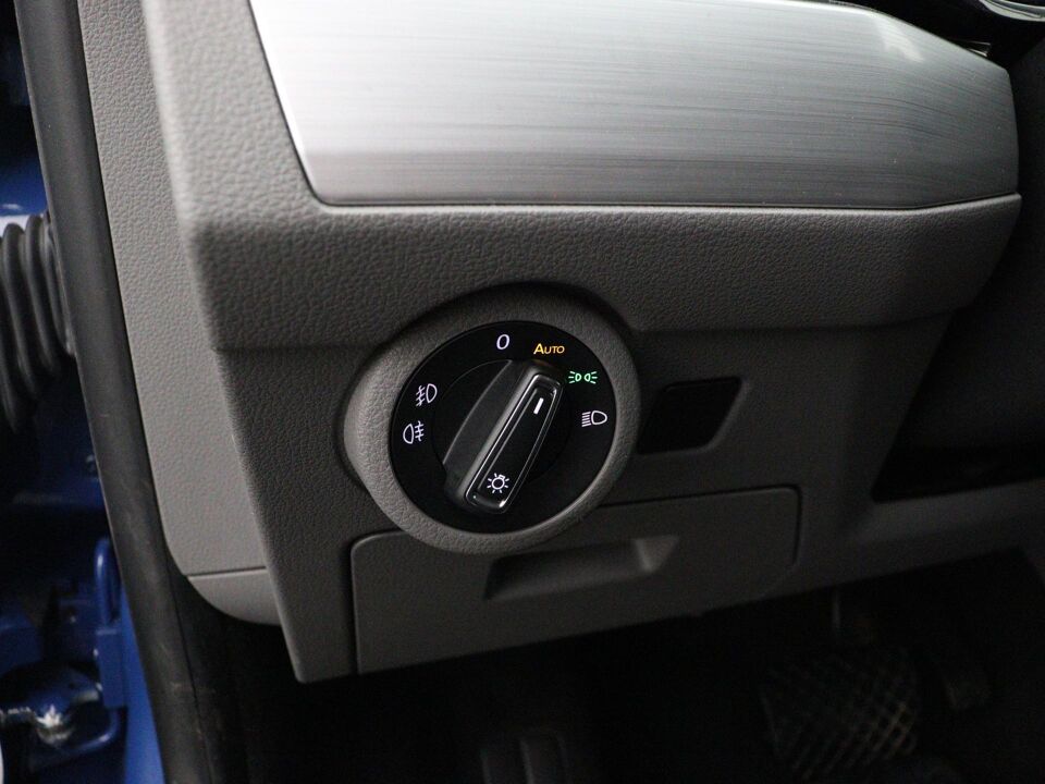 VW-Bedrijfswagens Transporter 2.0 TDI 150 PK DSG L2H1 32 Bulli