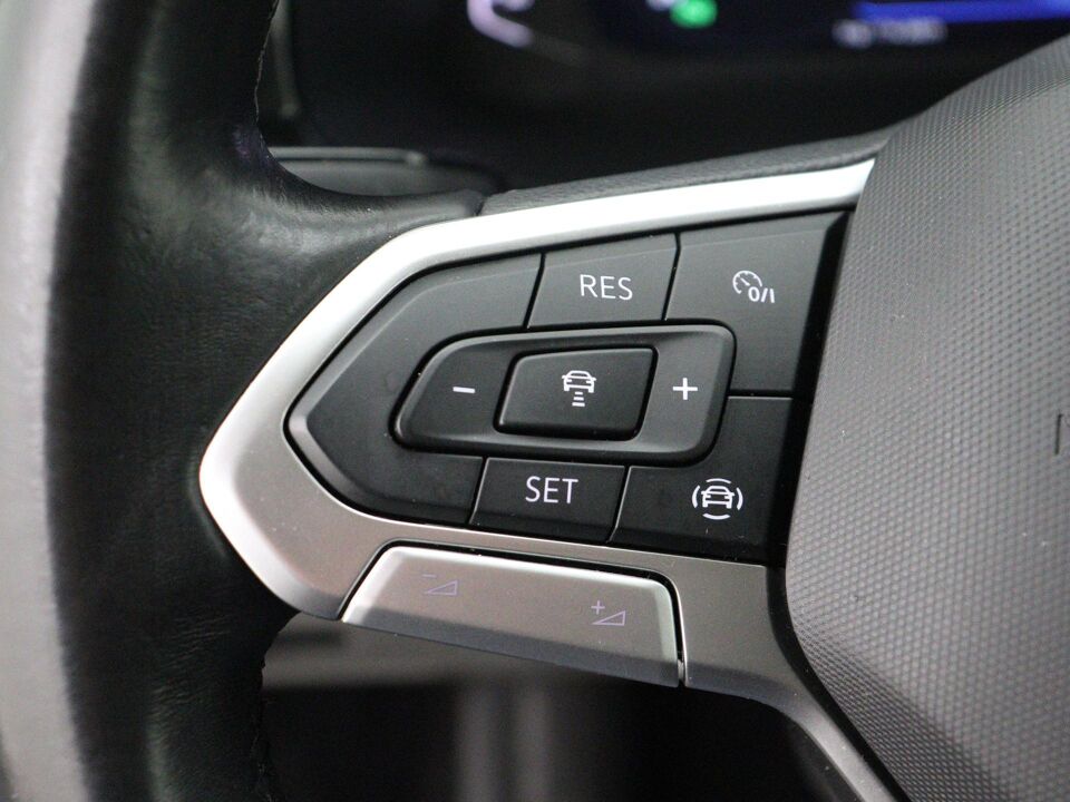 VW-Bedrijfswagens Transporter 2.0 TDI 150 PK DSG L2H1 32 Bulli