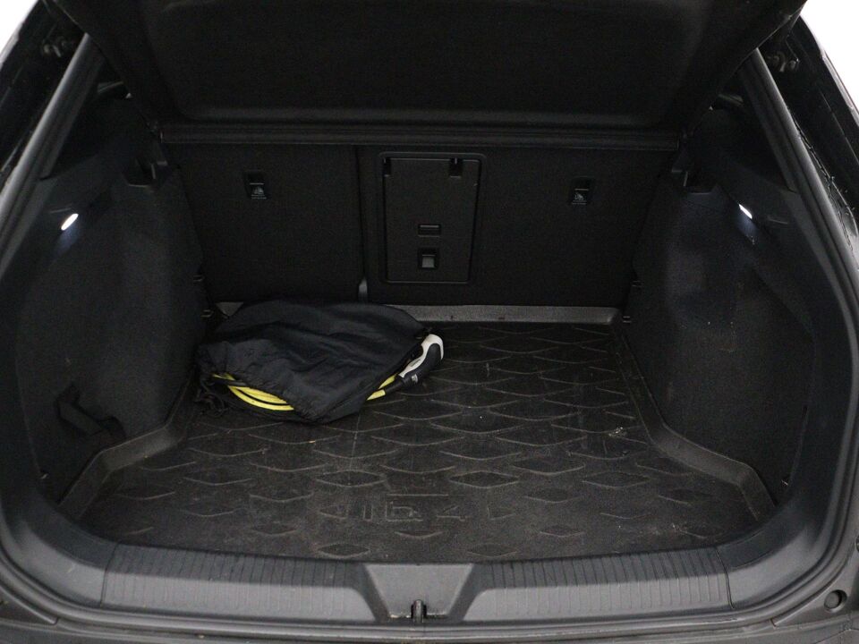 Volkswagen ID.4 First 77 kWh
