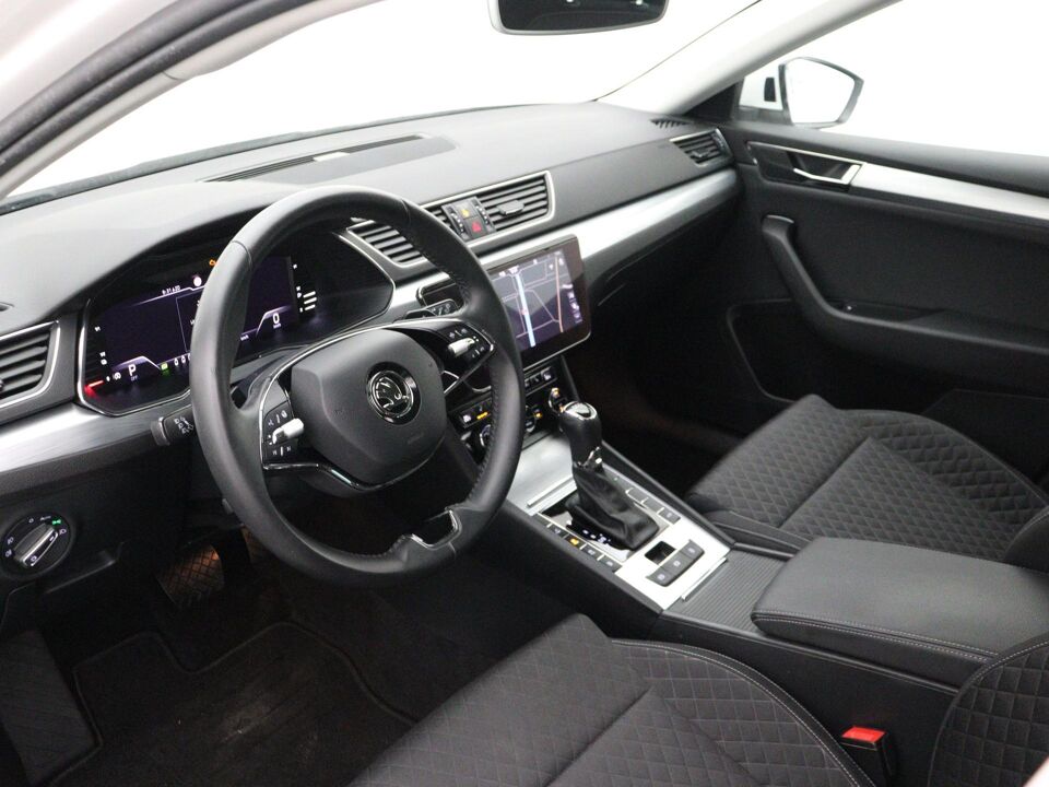 Škoda Superb Combi 1.4 TSI iV Business Edition Plus