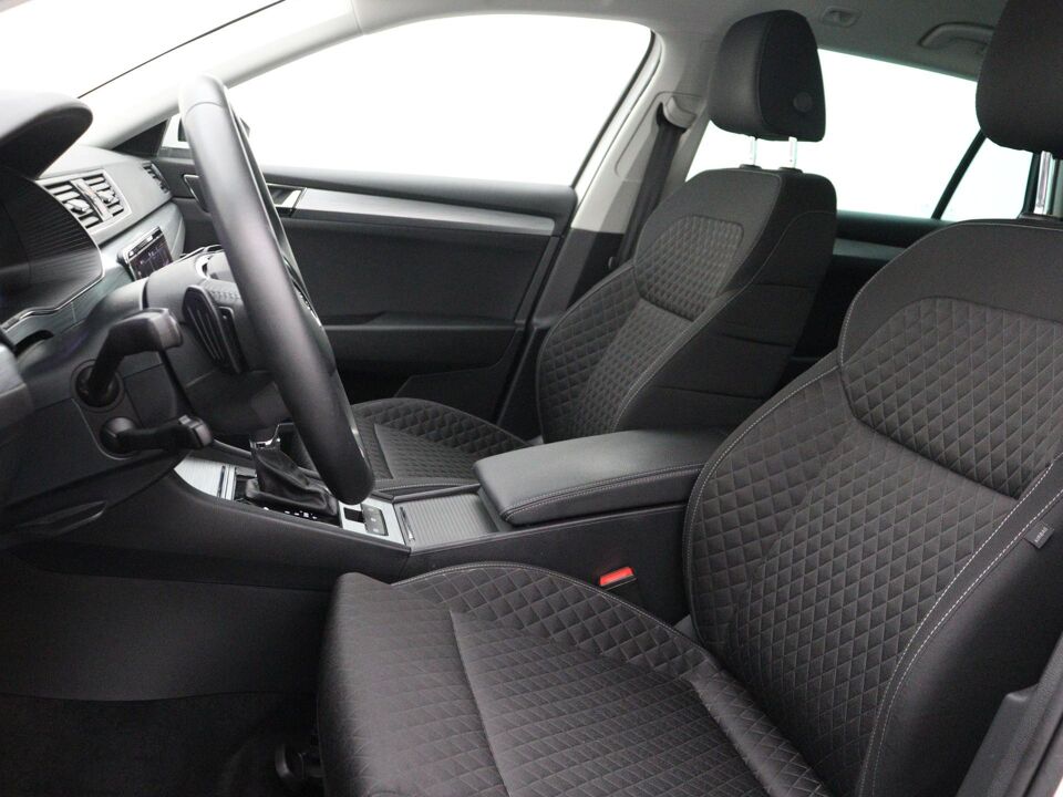 Škoda Superb Combi 1.4 TSI iV Business Edition Plus