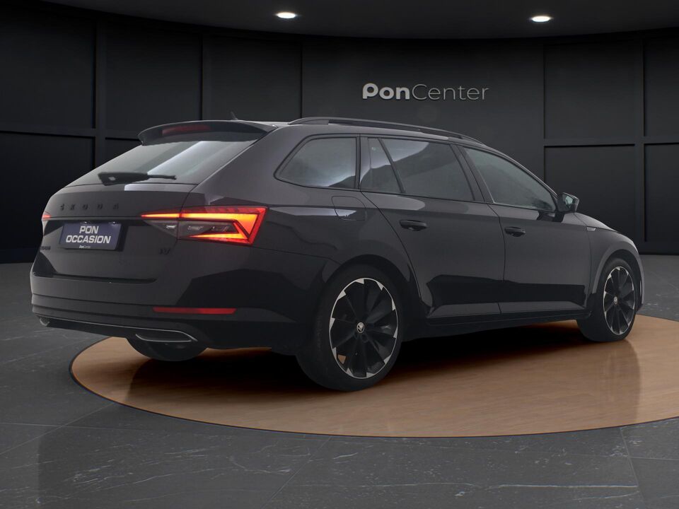 Škoda Superb Combi 1.4 TSI iV Sportline Business