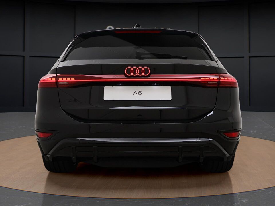Audi A6 Avant e-tron S edition 100kWh 270 kW / 367 PK
