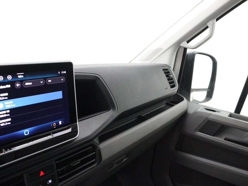 VW-Bedrijfswagens Crafter Trendline L3H3 2.0 TDI 103 kW / 140 pk